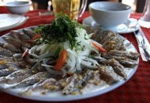 Gỏi Cá Nam Ô – món ăn “nhức nhối” ở Đà Nẵng Gỏi Cá Nam Ô - món ăn "nhức nhối" ở Đà Nẵng