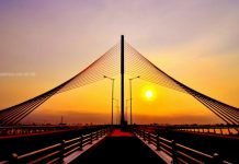 Cầu Trần Thị Lý: Cây cầu lạ kỳ ở Đà Nẵng