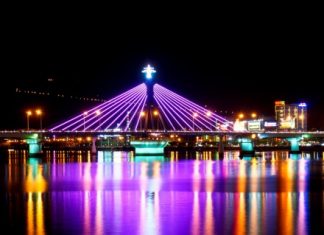 Du lịch Đà Nẵng tháng 10