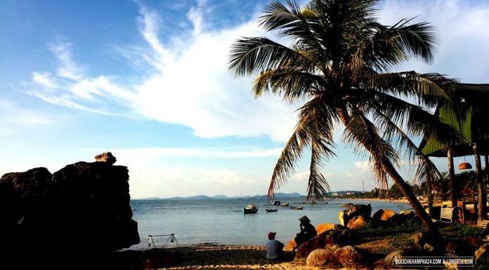 Bãi Trường Phú Quốc – Bãi biển dài, nhộn nhịp nhất ở hòn đảo ngọc