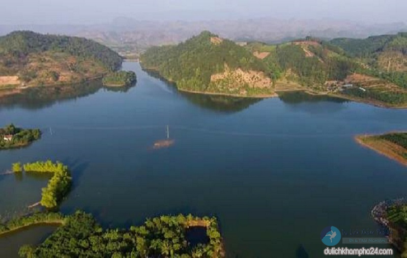 Hồ Tiền Phong Sơn La ở đâu, có gì hấp dẫn để ghé thăm?