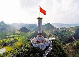 cột cờ lũng cú hà giang