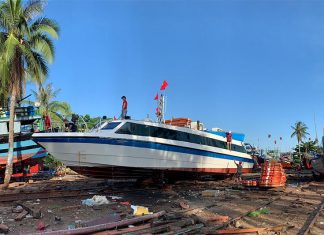 tàu cao tốc ra đảo Cù Lao Chàm