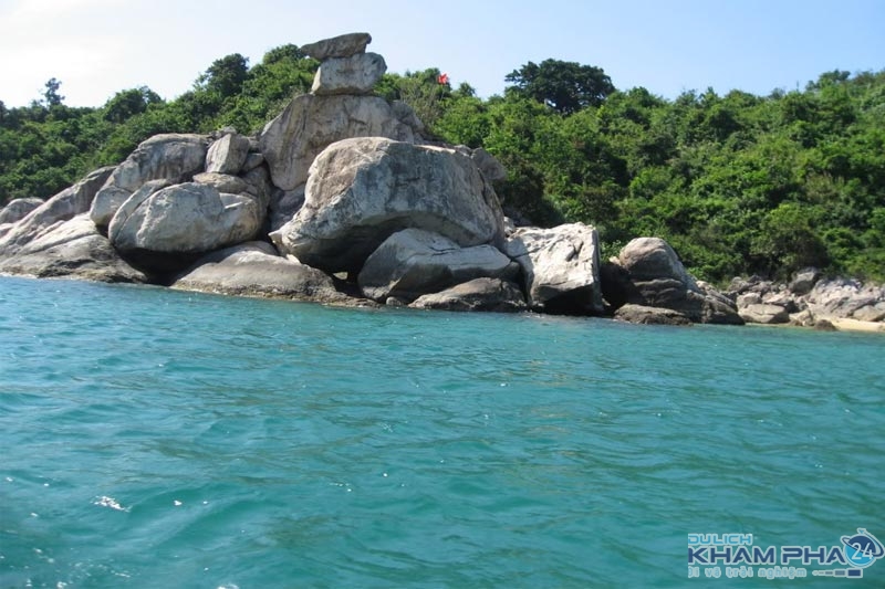 tour du lịch Cù Lao Chàm đi bộ dưới biển