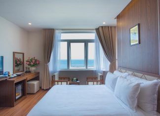 khách sạn de lamour đà nẵng