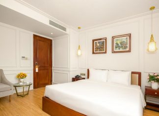 khách sạn đường Đỗ Bí Đà Nẵng