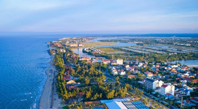 khách sạn gần biển cửa đại hội an