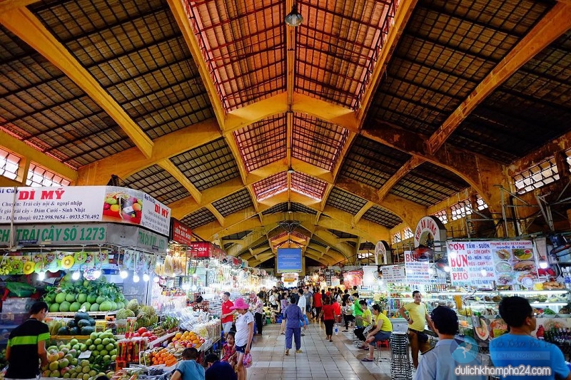 TOP 10 chợ nổi tiếng Sài Gòn đông khách như trung tâm thương mại
