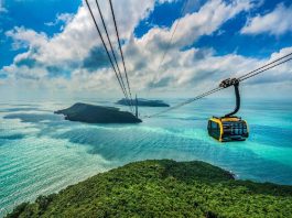 Bãi Nồm cũng rất nổi tiếng, được nhiều người lựa chọn.