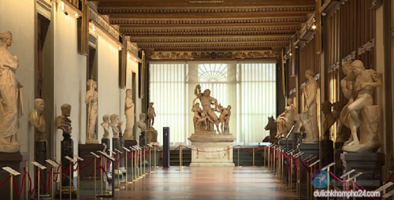 Phòng trưng bày Uffizi ở Florence