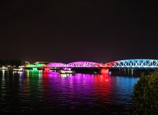 Đi du lịch huế từ Đà Nẵng