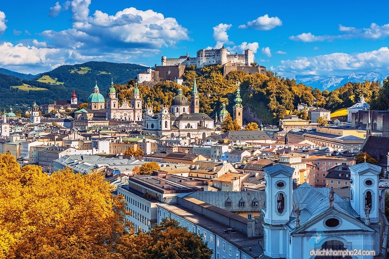Kinh nghiệm du lịch Áo tự túc 2020 "giá siêu rẻ" ăn chơi thả ga