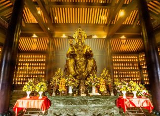 tour du lịch Núi Thần Tài giá rẻ