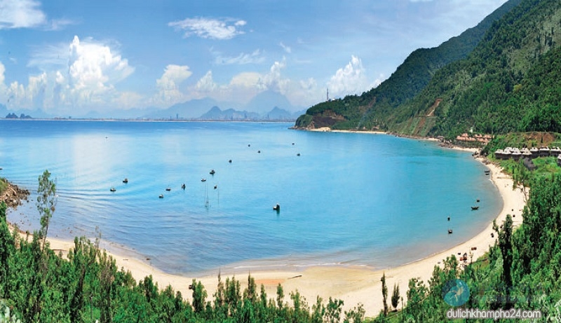 Vẻ đẹp hoang sơ của bãi biển Tiên Sa Đà Nẵng
