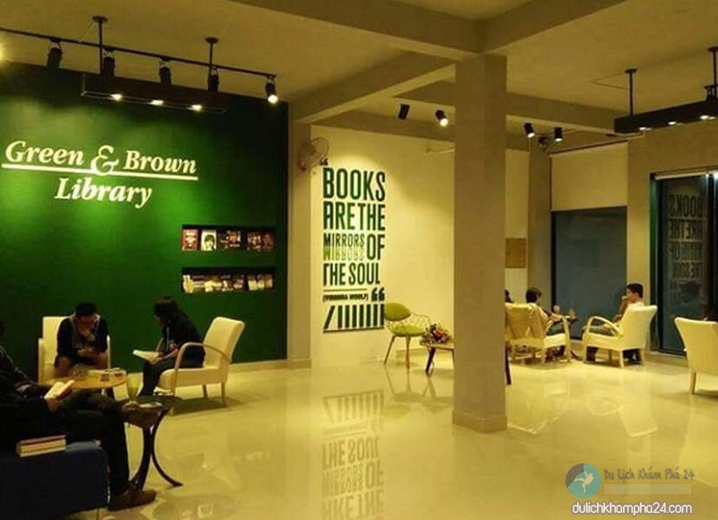 Green & Brown Bookstore