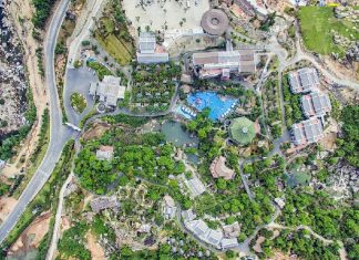 Núi Thần Tài cách Đà Nẵng bao nhiêu km