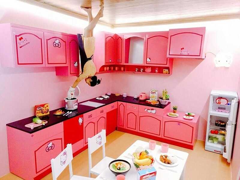 Căn phòng màu hồng ấn tượng