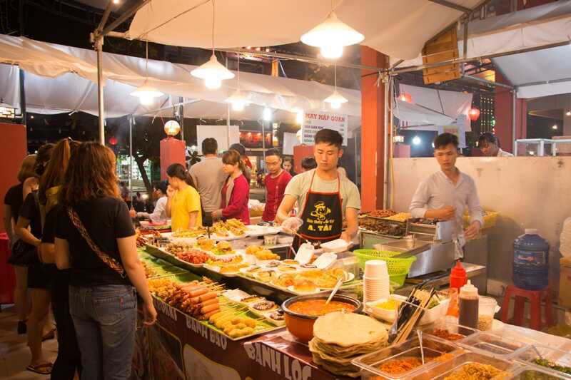 Góc ẩm thực đường phố Hồng Kông ở Đà Nẵng