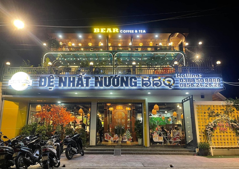 Quán có view cực đẹp để ngắm nhìn phố phường Đà Nẵng