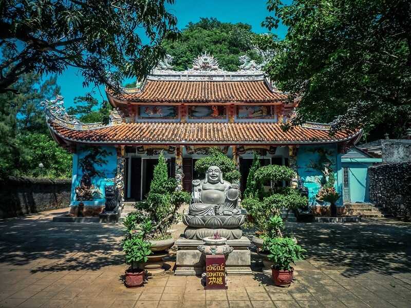 Vẻ đẹp cổ kính của chùa Tam Thai