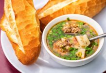 Bánh Mì Xíu Mại Hoàng Diệu – Quán Bánh Mì Ngon Khét Tiếng Đà Lạt Bánh Mì Xíu Mại Hoàng Diệu - Ăn Một Lần Là Nhớ Mãi