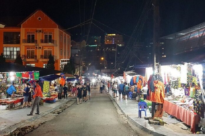 cho-dem-tam-dao-8 Chợ Đêm Tam Đảo - Khu Chợ Trên Mây Ngay Kế Bên Hà Thành