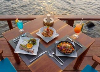 Top 20 nhà hàng Phú Quốc view đẹp giá rẻ hải sản tươi sống Nhà hàng Phú Quốc