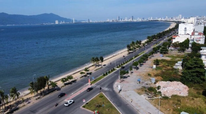 Bãi biển Nguyễn Tất Thành cung đường đẹp dài nhất Đà Nẵng Bãi biển Nguyễn Tất Thành